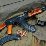 5457-30-Kalashnikov-Wikicommons